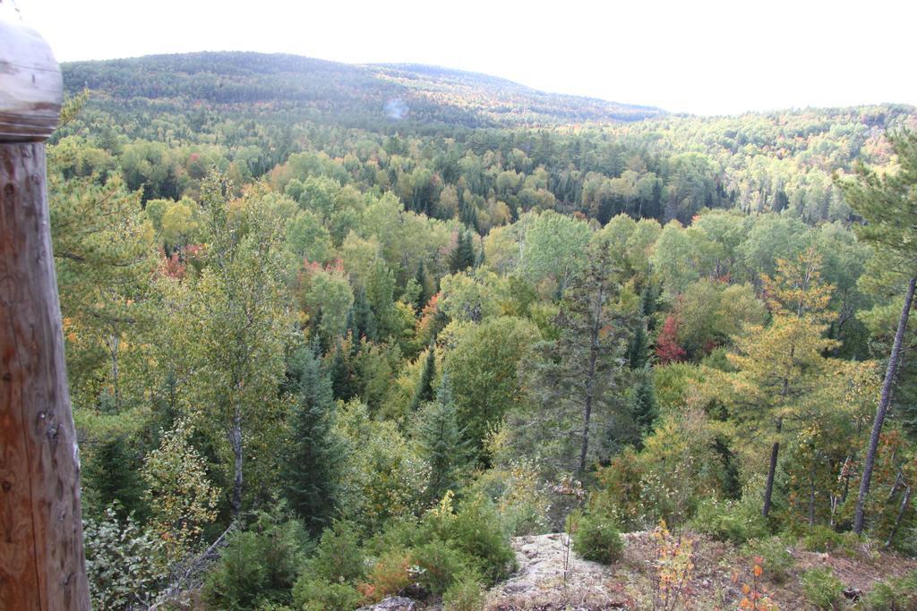 L'auberge Refuge Du Trappeur Saint Mathieu Du Parc